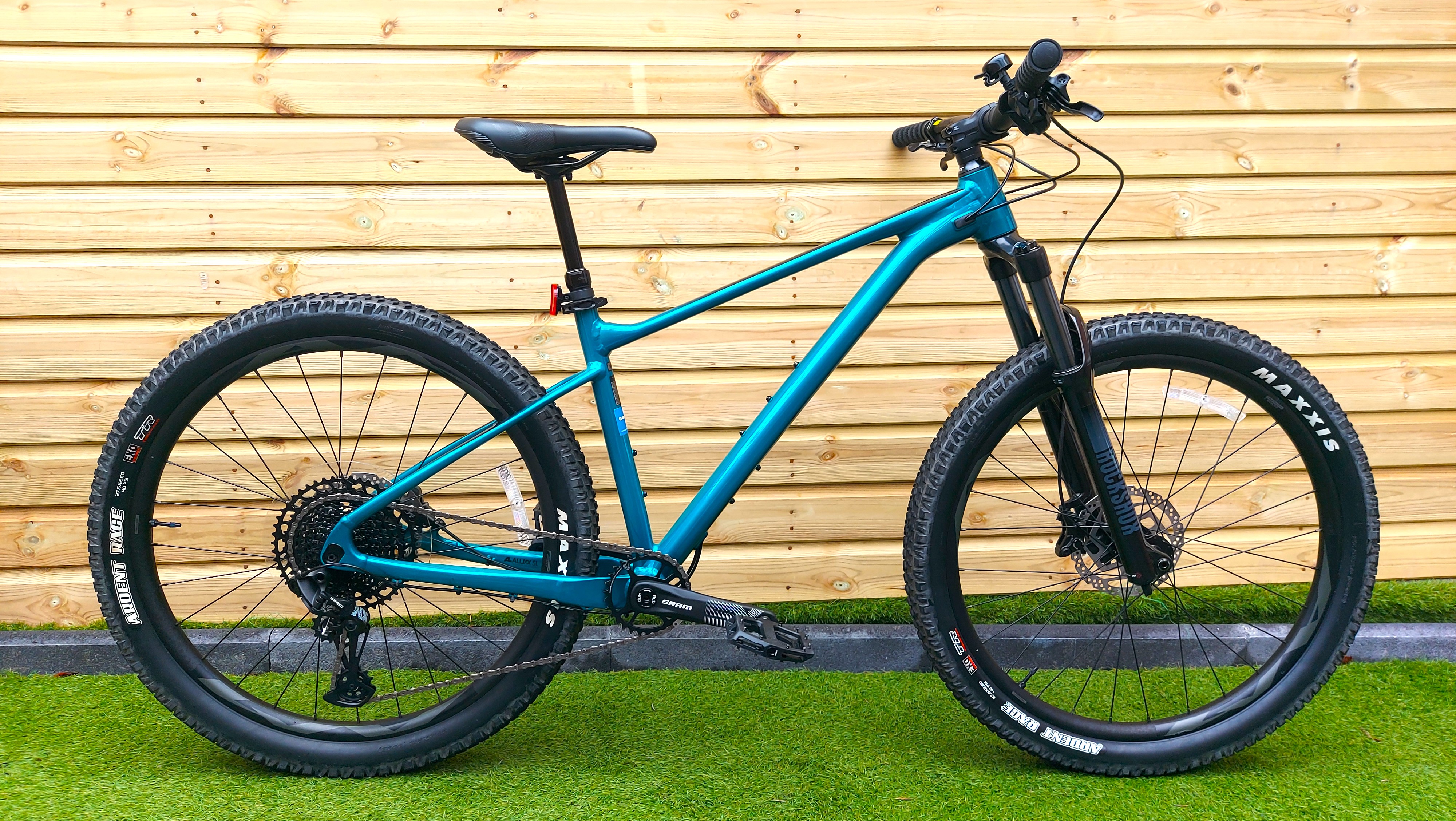 Giant Fthom 1 2021 MTB for sale Bolton